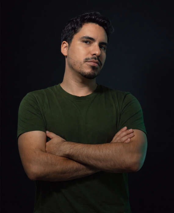 Press Photo of Julio Chavez aka Revaeil